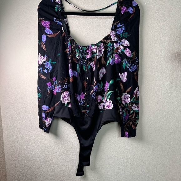 AFRM Floral Black Blouse - Picture 4 of 10